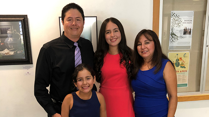 Stefanny Ramirez and family