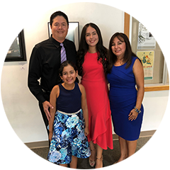 Stefanny Ramirez and family